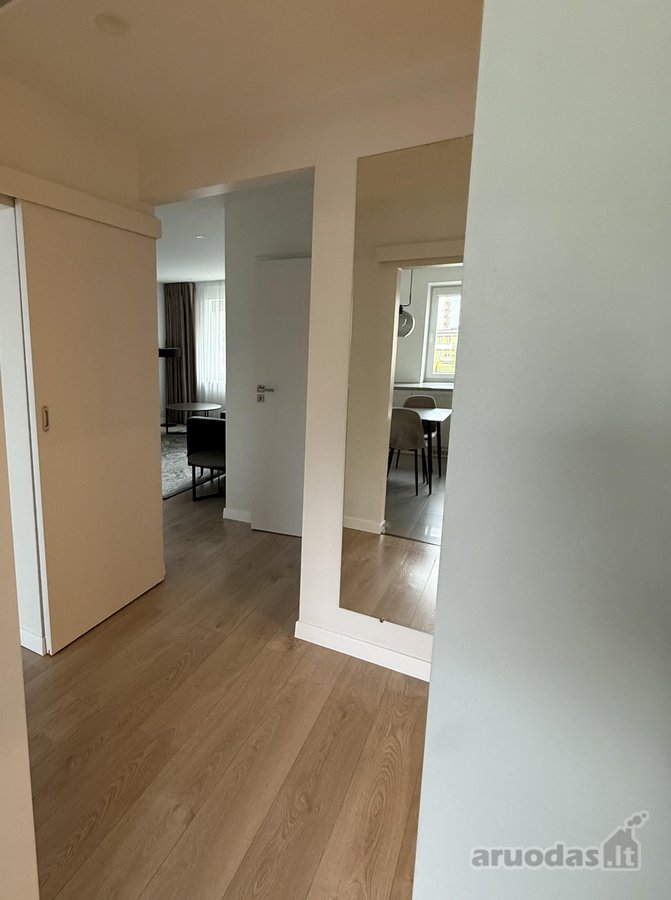 Išskirtinis 4 kambarių butas Šilainiuose – - nuotraukos Nr. 14