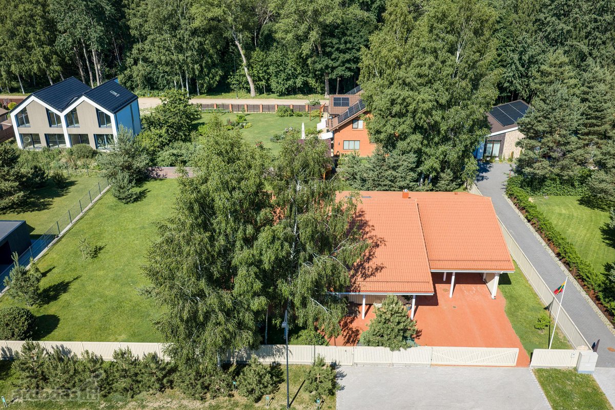 Parduodama erdvi 3 miegamųjų vila su 15 arų - nuotraukos Nr. 18