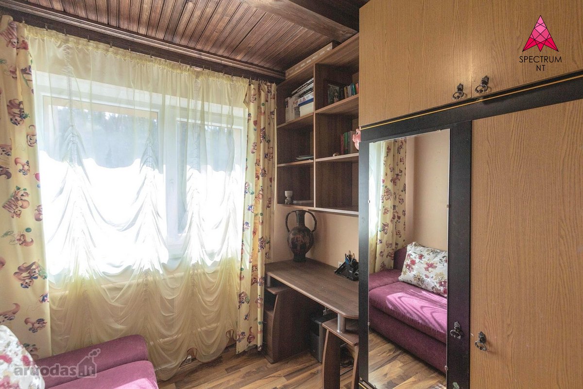 Parduodamas Pilnai Įrengtas Namas Tarp - nuotraukos Nr. 10