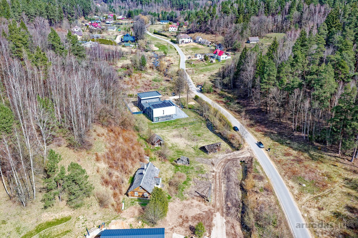 Parduodamas sklypas, skirtas dviejų - nuotraukos Nr. 2