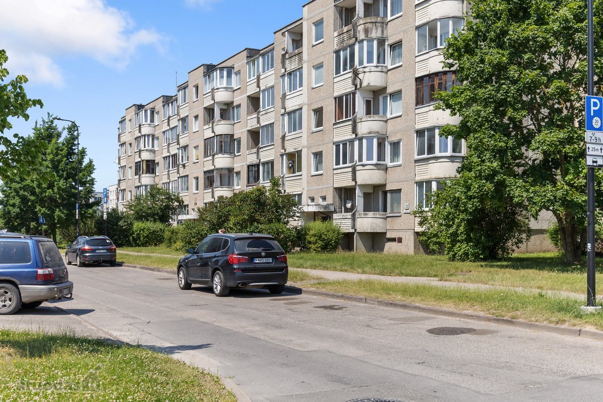 Parduodamas šiltas ir erdvus 3 kambarių butas - nuotraukos Nr. 28