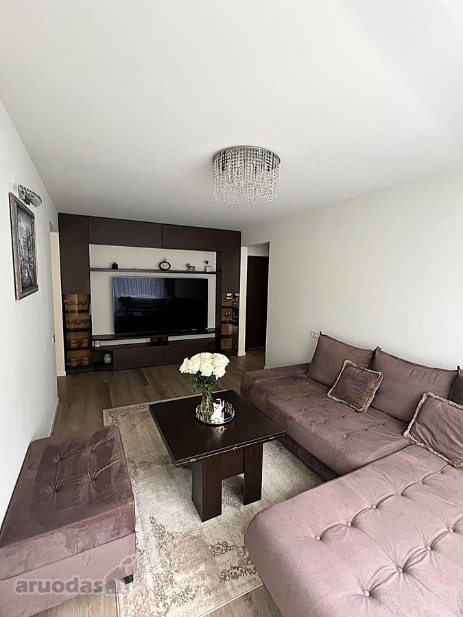 Parduodamas Suremontuotas 3 Kambarių Butas