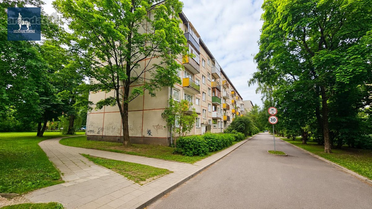 Parduodamas 3-jų Kambarių Butas Naujamiestyje