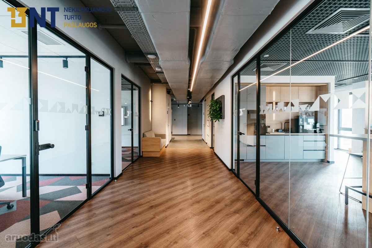 Išnuomojamos modernios administracinės - nuotraukos Nr. 26