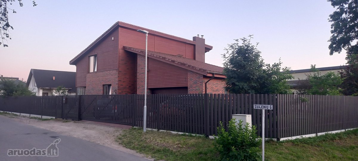 Parduodamas 2-ų aukštų (6-ių kambarių) namas