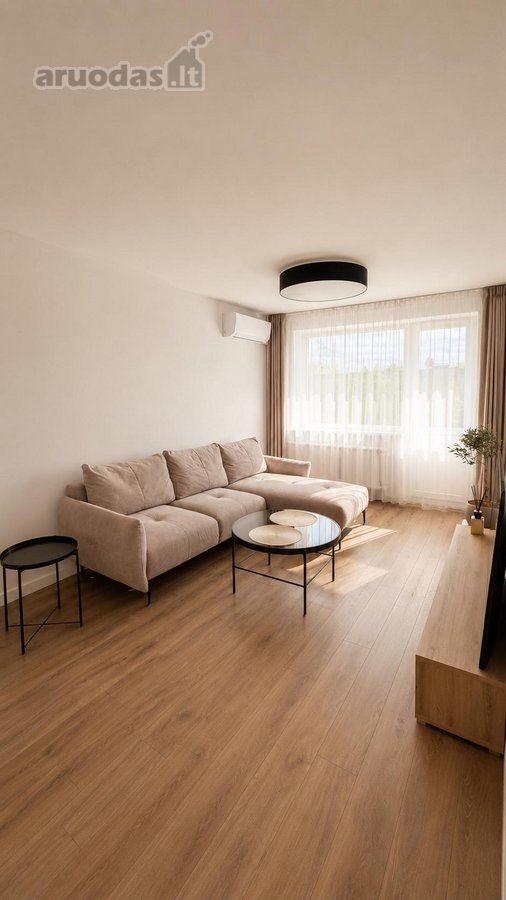 Šviesus 2 Kambarių Butas Su Dideliu Balkonu