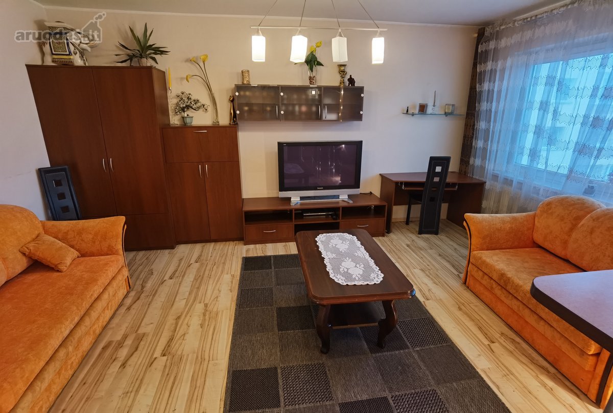 Išnuomojamas tvarkingas 1 kambario butas