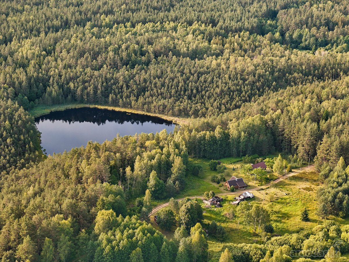 Skubiai Reikalingas Rūpestingas Ežero - nuotraukos Nr. 2