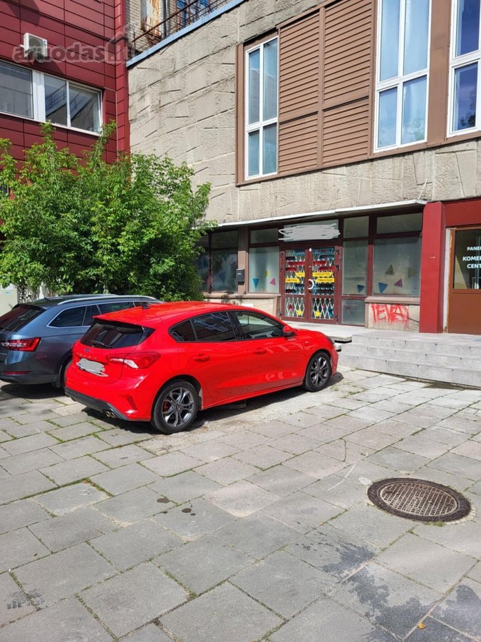 Parduodu geras patalpas 1 aukšte judrioje - nuotraukos Nr. 2
