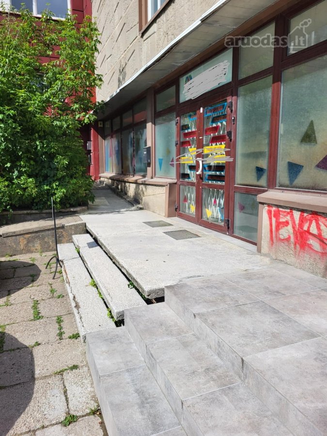 Parduodu geras patalpas 1 aukšte judrioje - nuotraukos Nr. 14