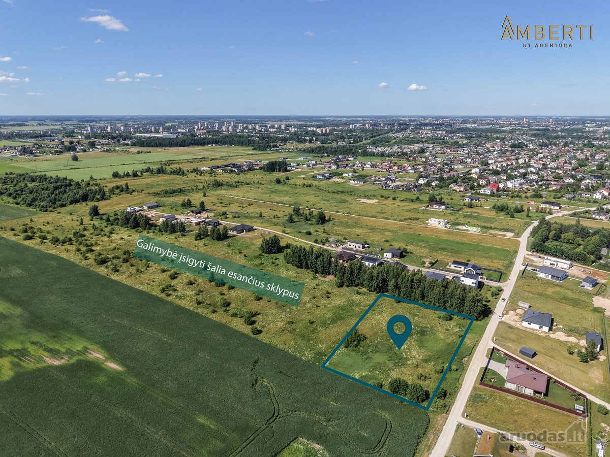 Amberti Nt Agentūra parduoda 23,46 a. namų