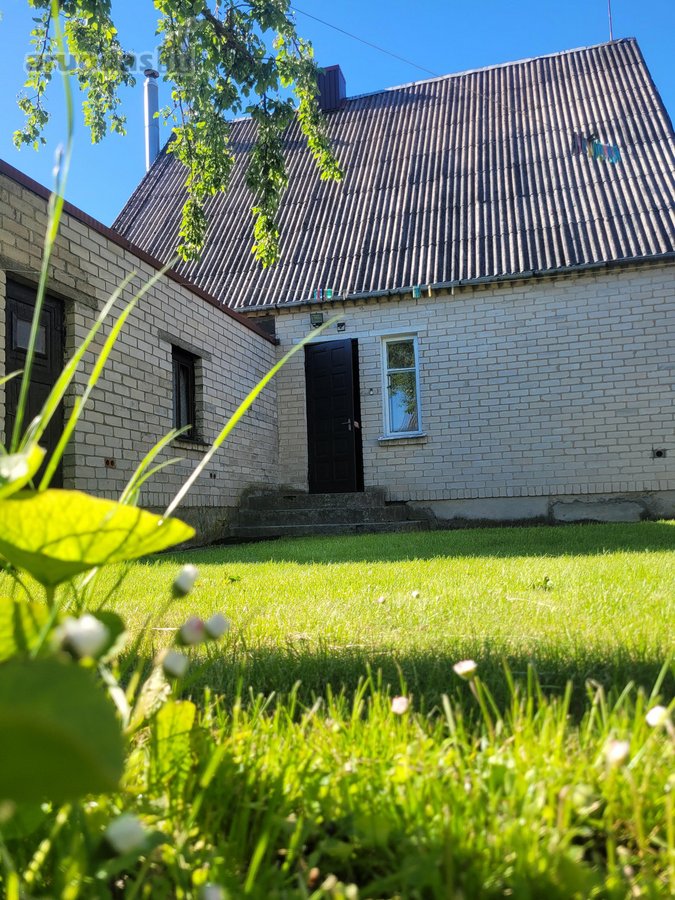 Parduodamas namas Rokiškyje Šermukšnių g.10