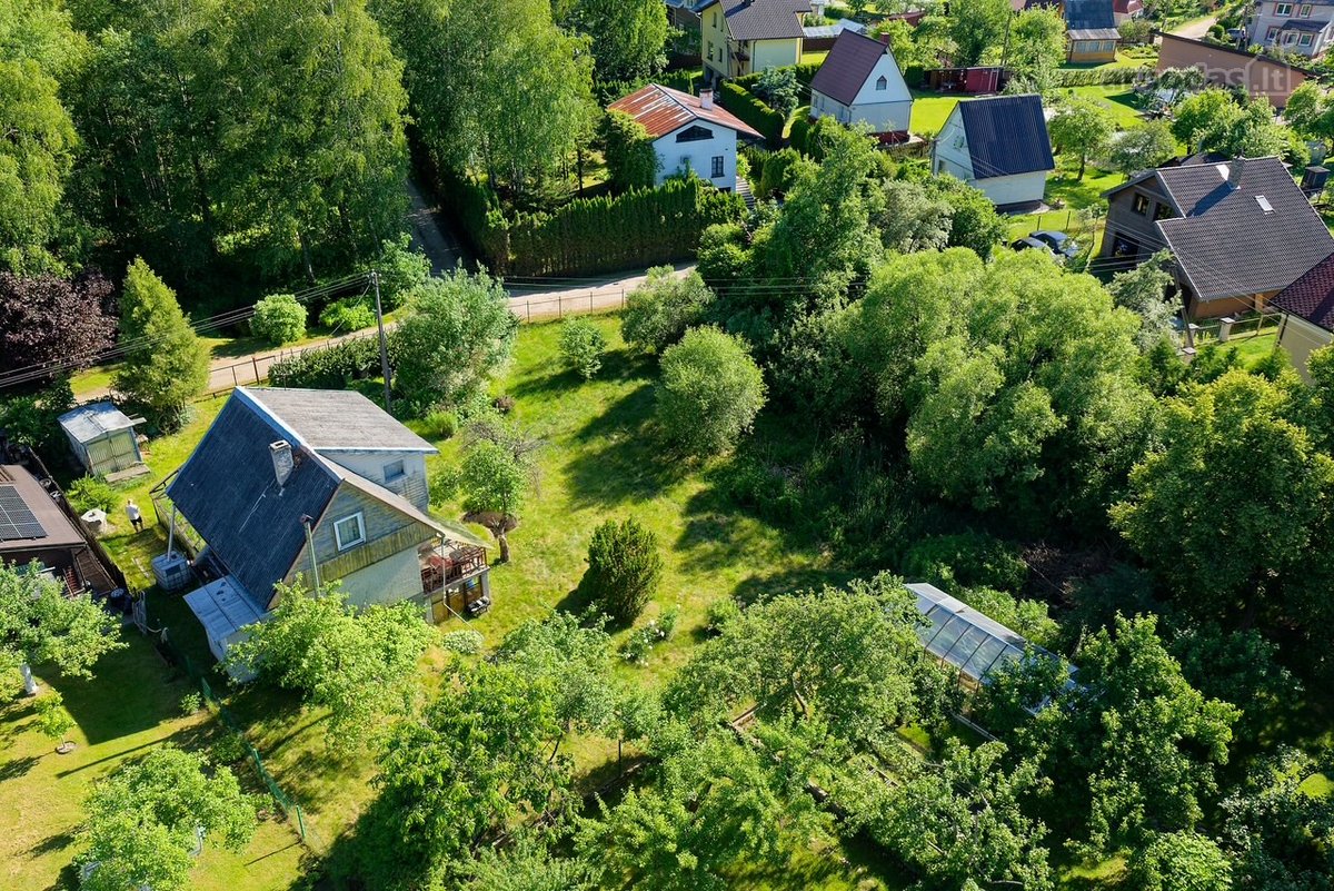 Parduodamas sodo namas erdviame 12 arų sklype - nuotraukos Nr. 8