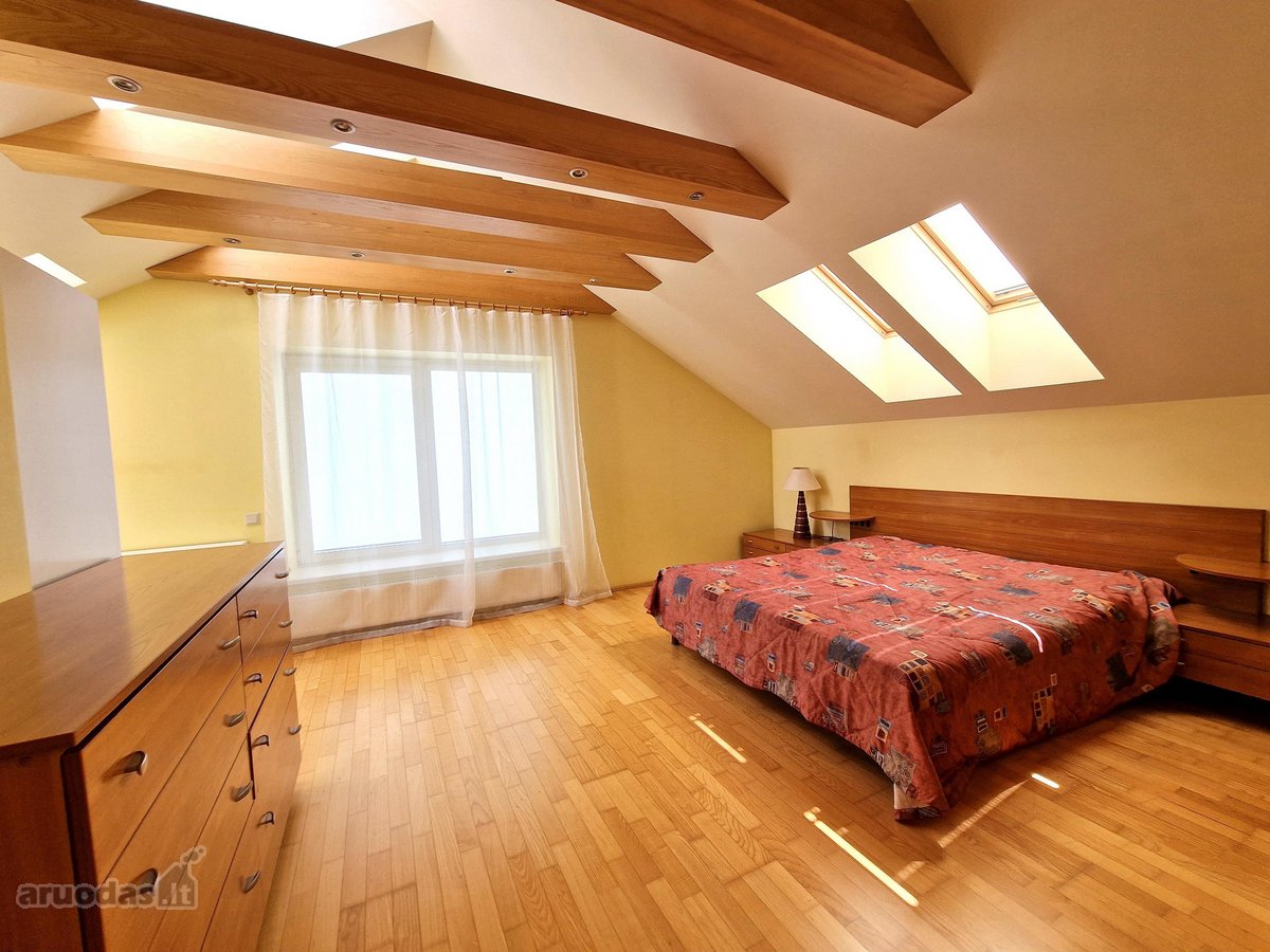 Išnuomojamas jaukus 200 m2 namas šalia - nuotraukos Nr. 20