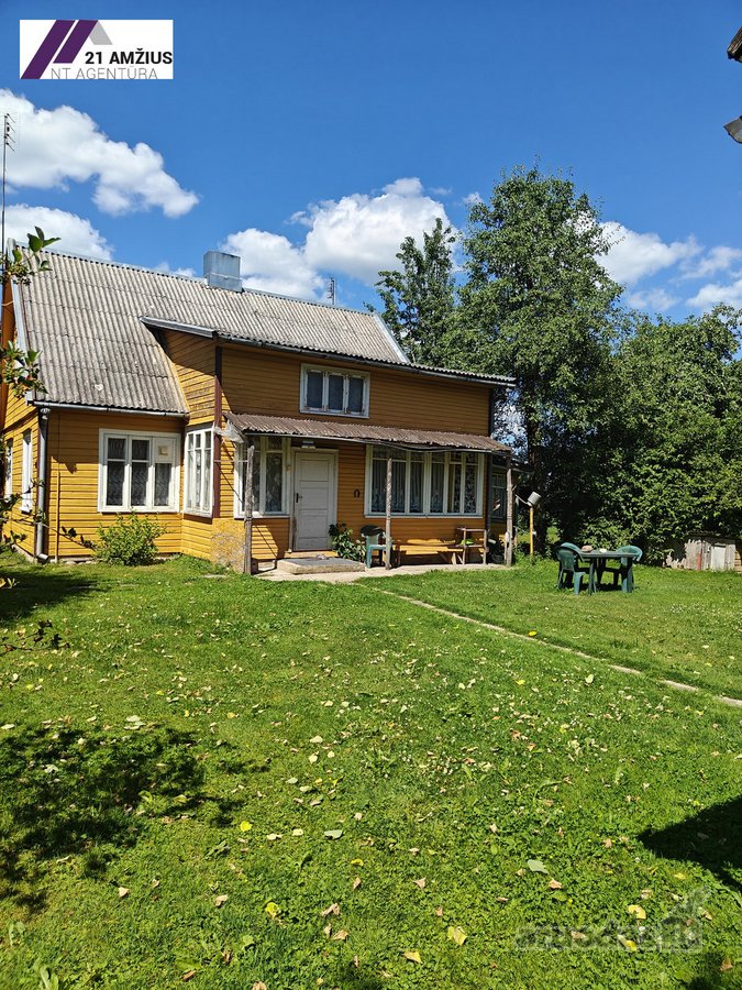 Parduodama jauki sodyba gamtos apsuptyje