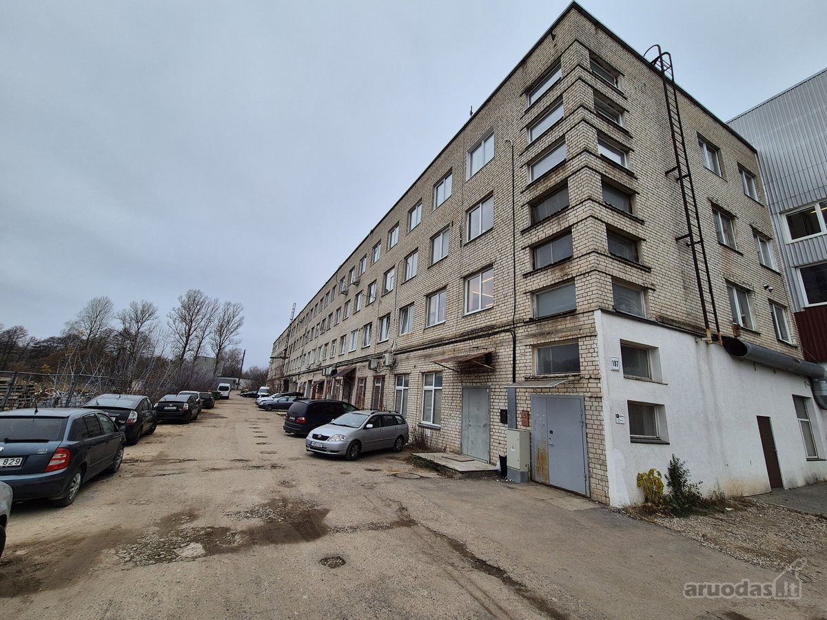 Parduodamos patalpos Pramonės g., Naujojoje