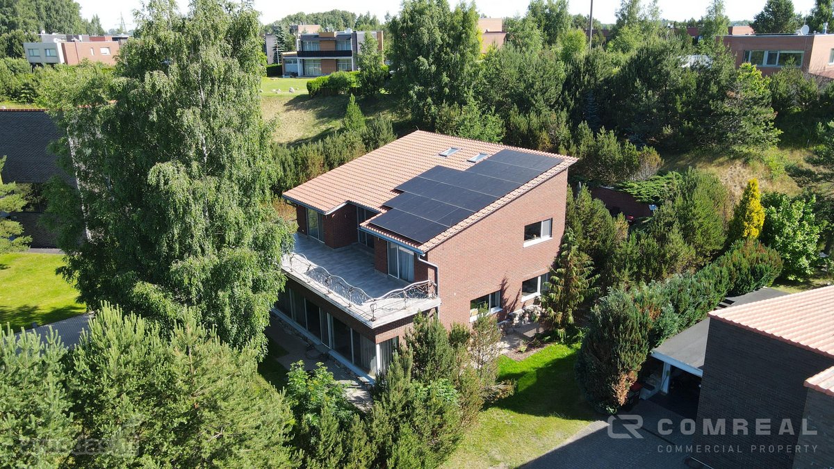 Išskirtinės Klasės Namas Su 20 Arų Sklypu - nuotraukos Nr. 34