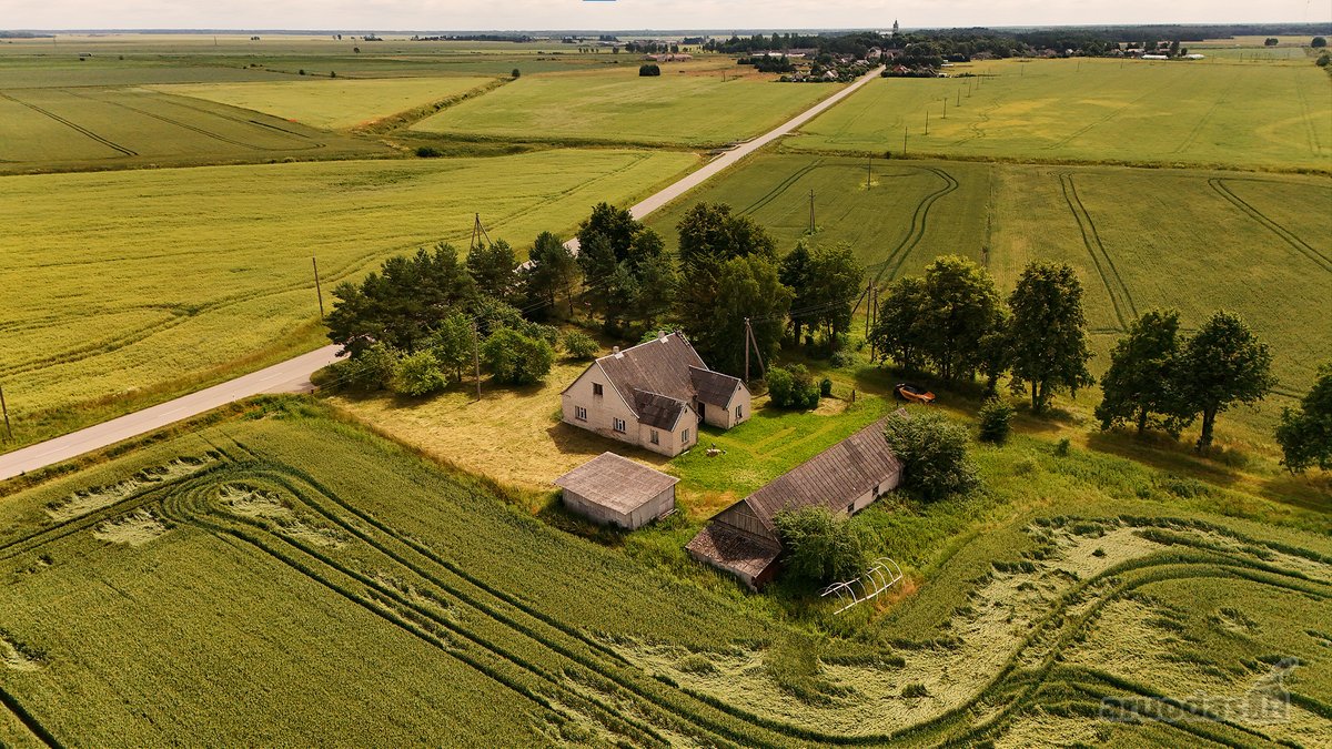 Parduodama 126,55 Kv. M. Sodyba 24,99 Arų