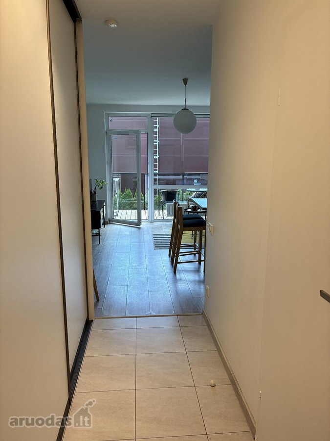 Butas tvarkingas (po remonto), ekonomiškas,