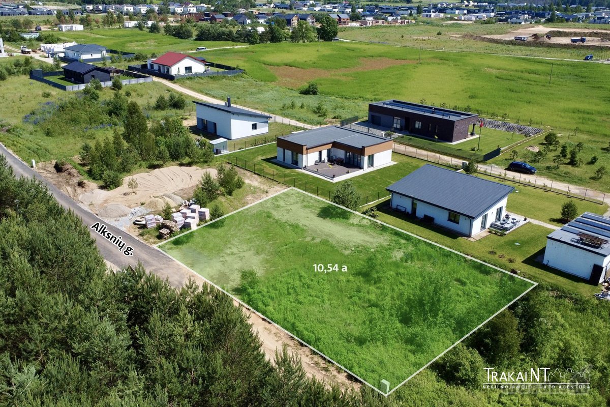 Parduodamas 10,54 A Namų Valdos Sklypas
