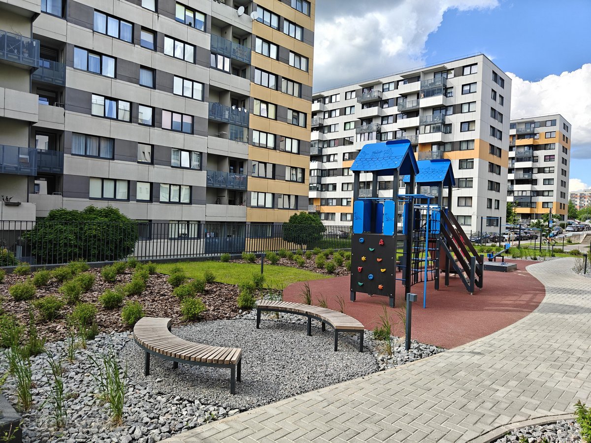 Parduodamas šviesus ir šiltas 2 kambarių - nuotraukos Nr. 7