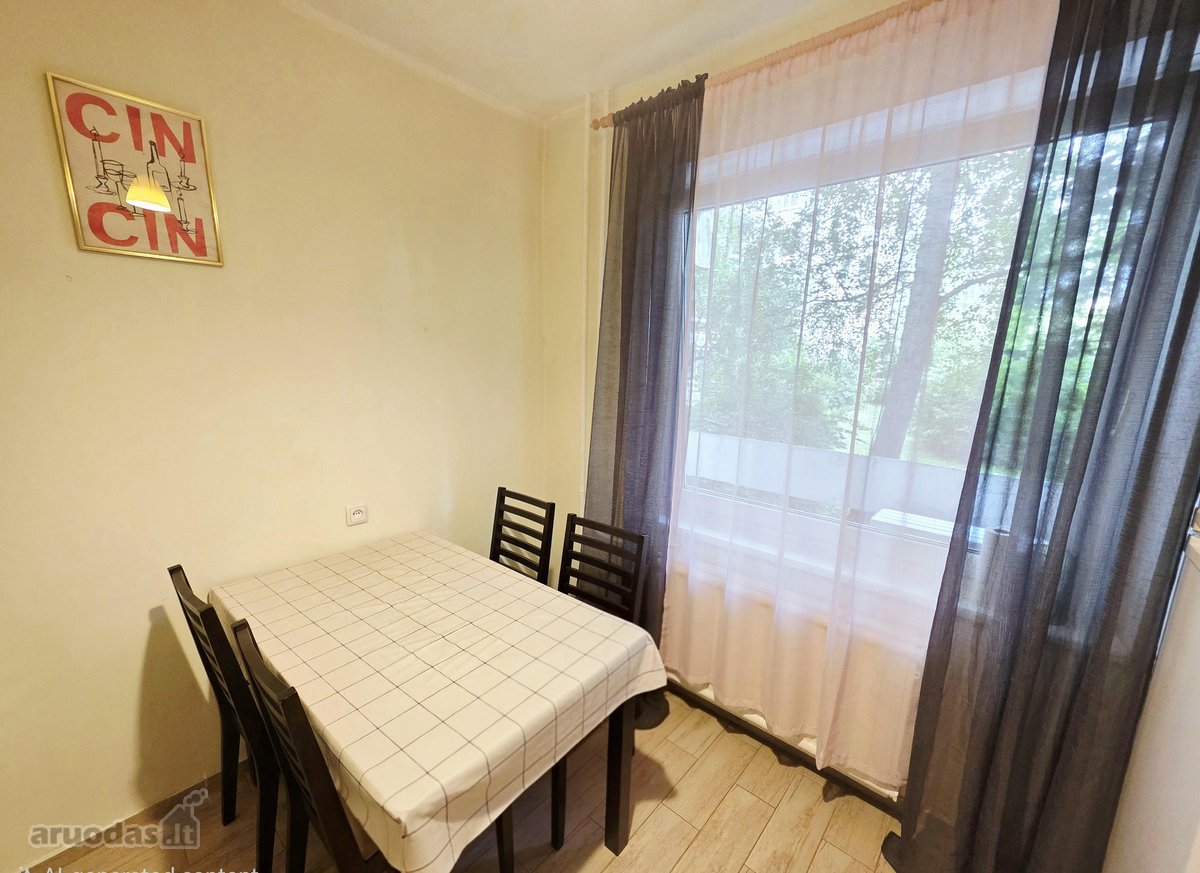 Parduodamas Erdvus 2 Kambarių Butas Ramioje, - nuotraukos Nr. 10