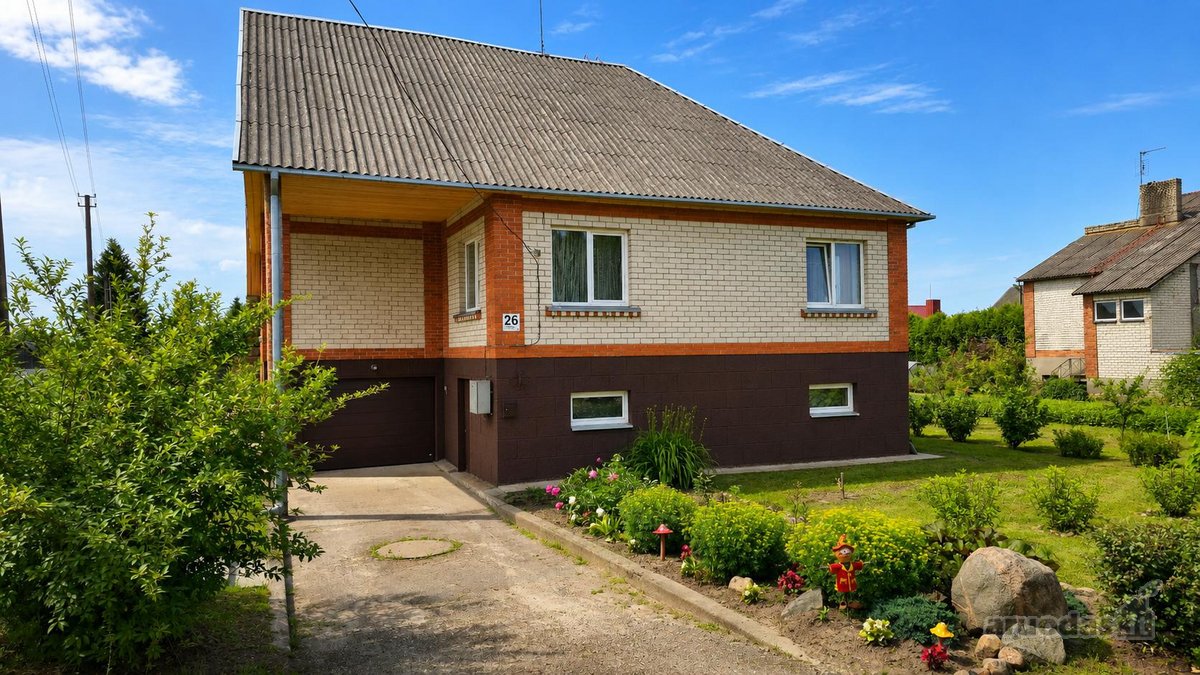 Parduodamas erdvus ir tvarkingas mūrinis - nuotraukos Nr. 2
