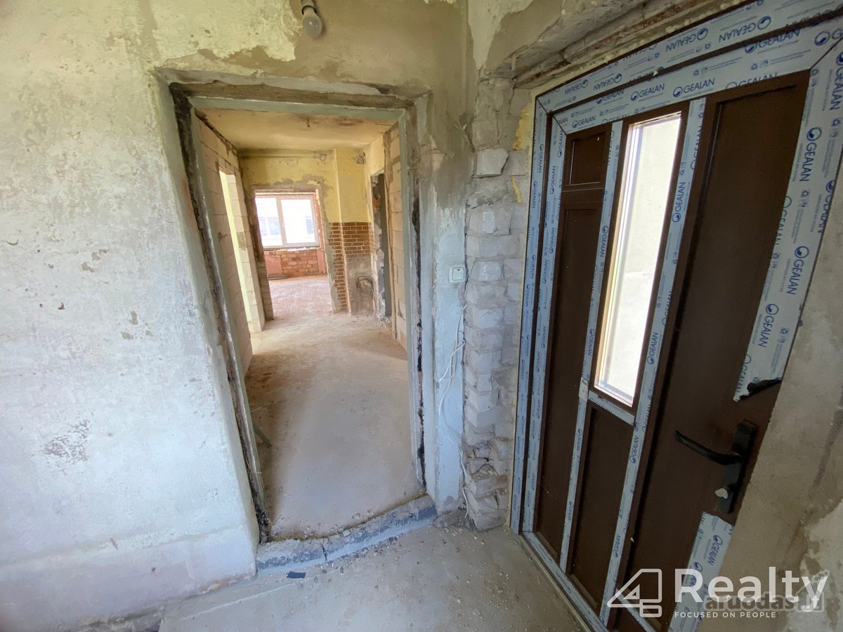 Nebaigtos Renovacijos Namas Kalvarijos Mieste - nuotraukos Nr. 7