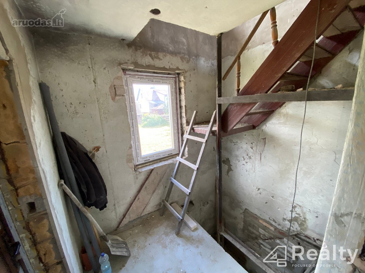Nebaigtos Renovacijos Namas Kalvarijos Mieste - nuotraukos Nr. 8