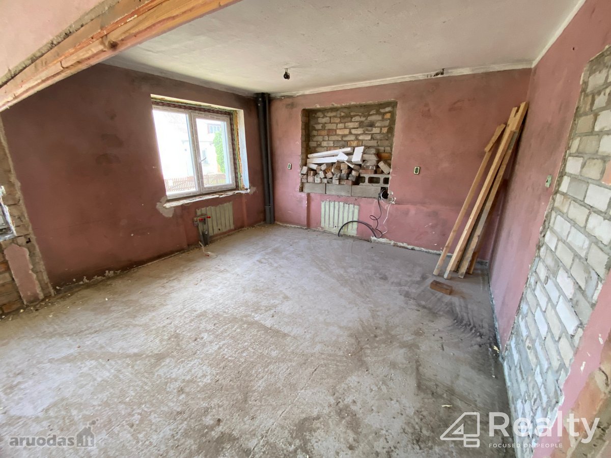 Nebaigtos Renovacijos Namas Kalvarijos Mieste - nuotraukos Nr. 10