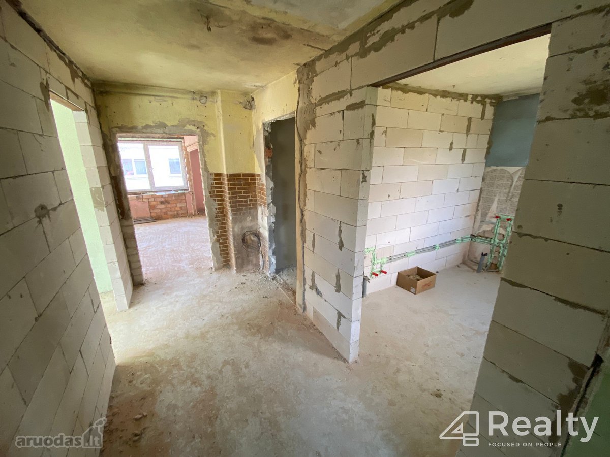 Nebaigtos Renovacijos Namas Kalvarijos Mieste - nuotraukos Nr. 14