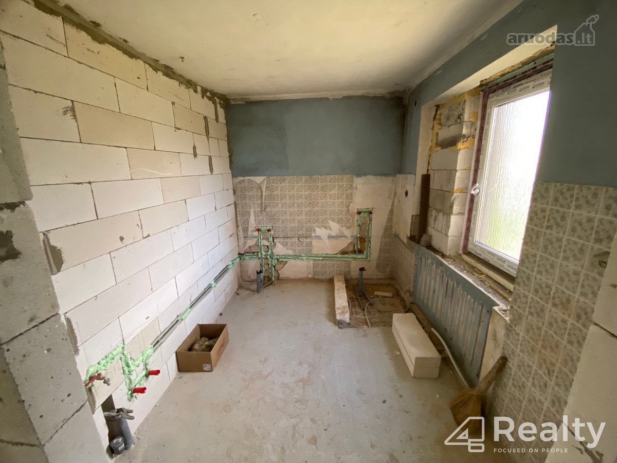 Nebaigtos Renovacijos Namas Kalvarijos Mieste - nuotraukos Nr. 15