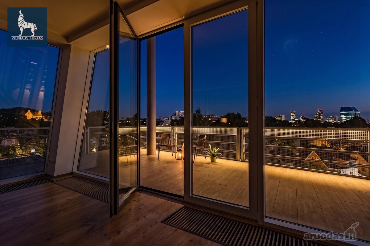 Parduodamas didžiulis penthouse tipo butas - nuotraukos Nr. 3