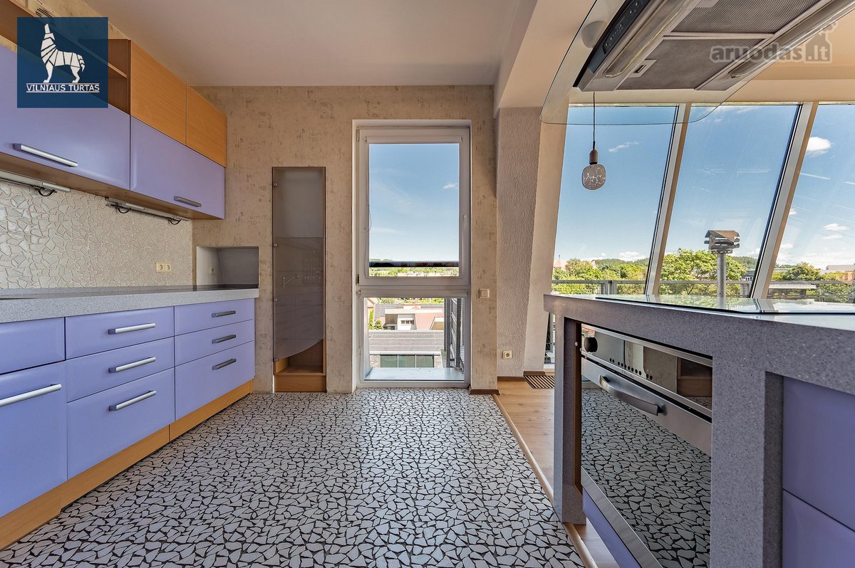 Parduodamas didžiulis penthouse tipo butas - nuotraukos Nr. 15