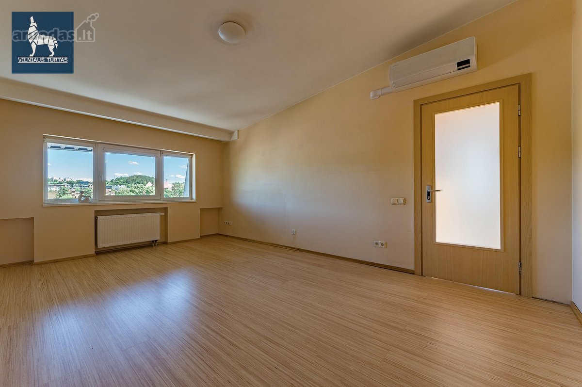Parduodamas didžiulis penthouse tipo butas - nuotraukos Nr. 22