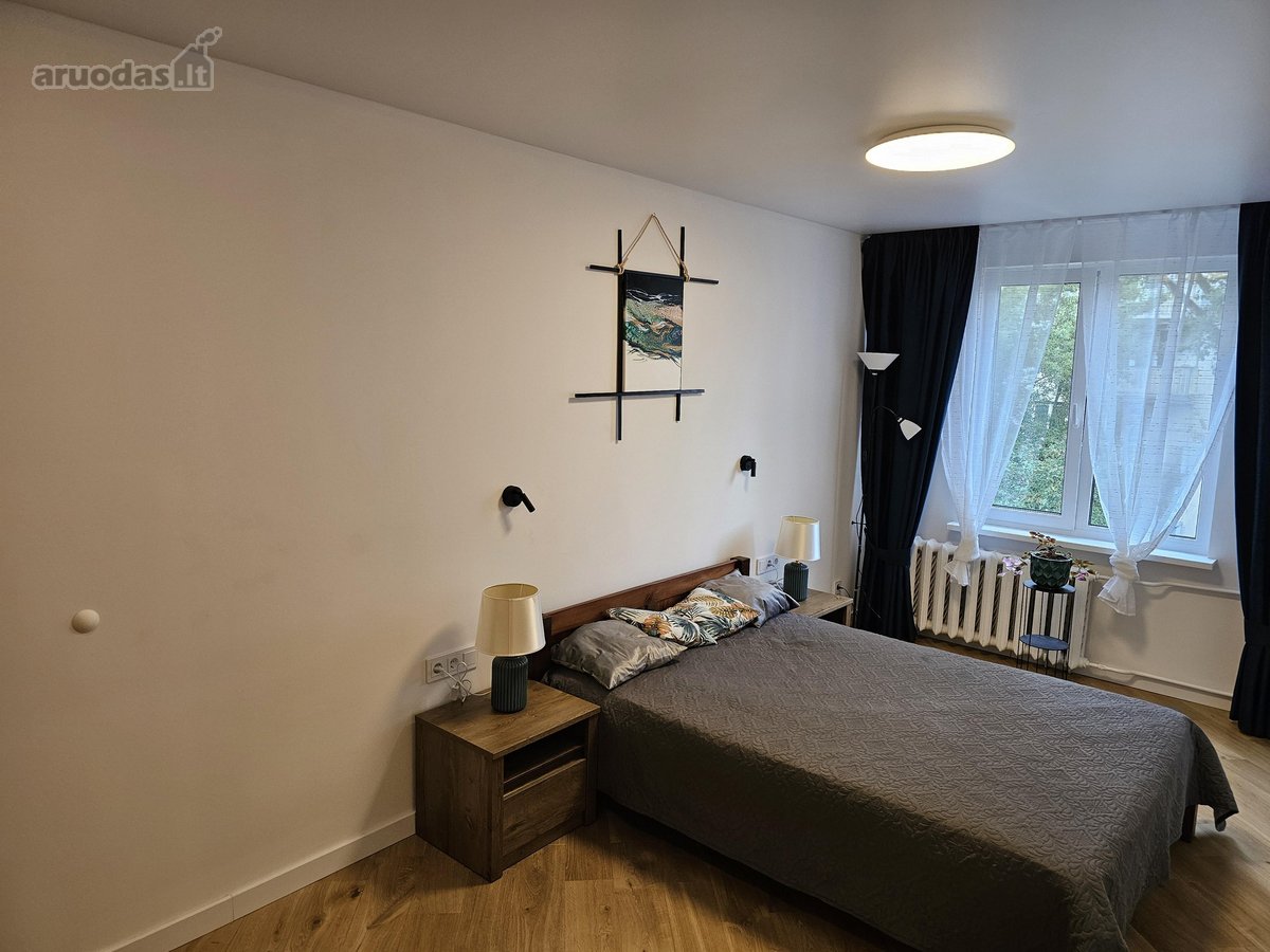 Išnuomojamas po remonto 2 kambarių butas