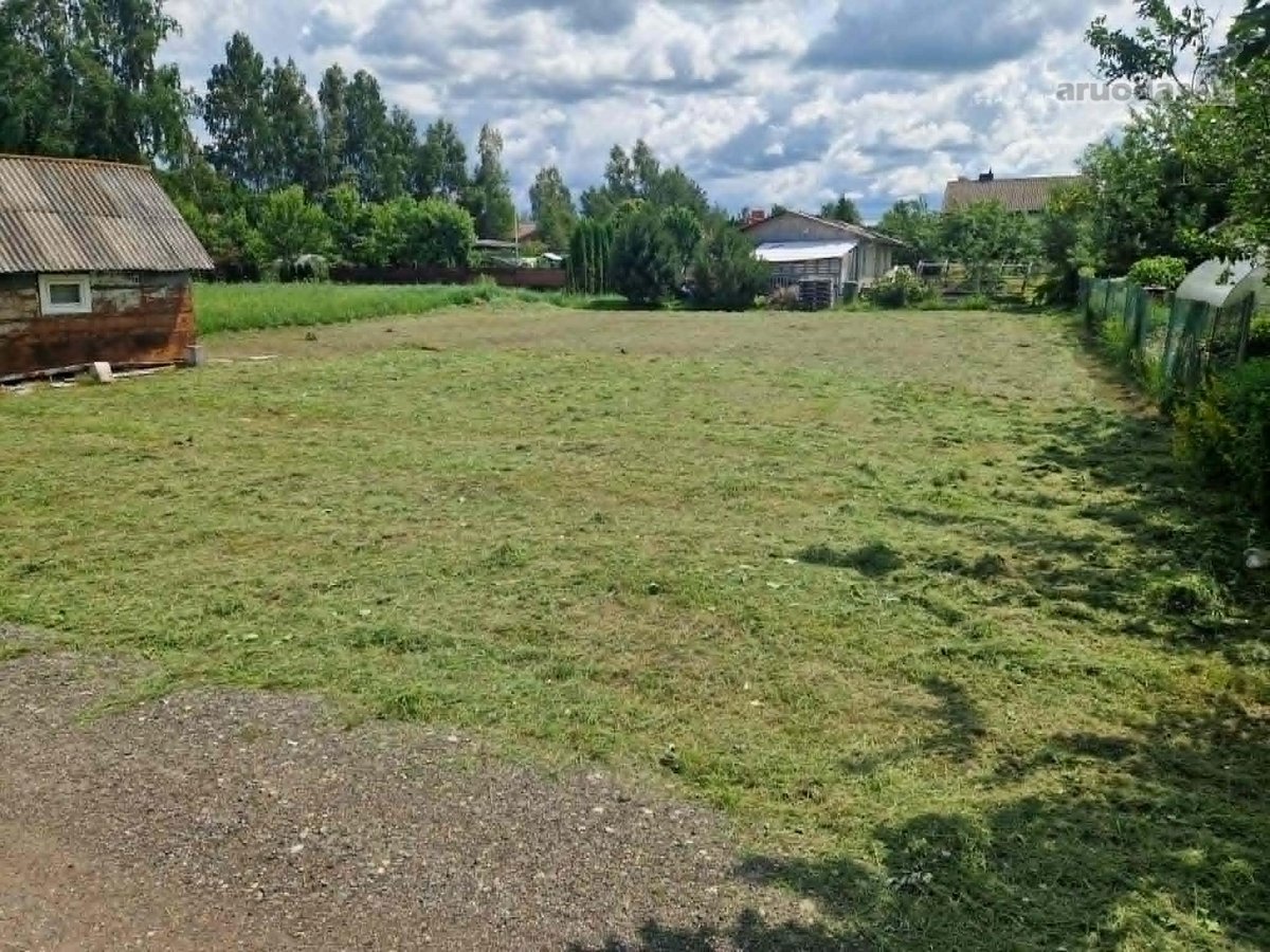 Parduodamas tvarkingas, ramioje ir žalumos - nuotraukos Nr. 3