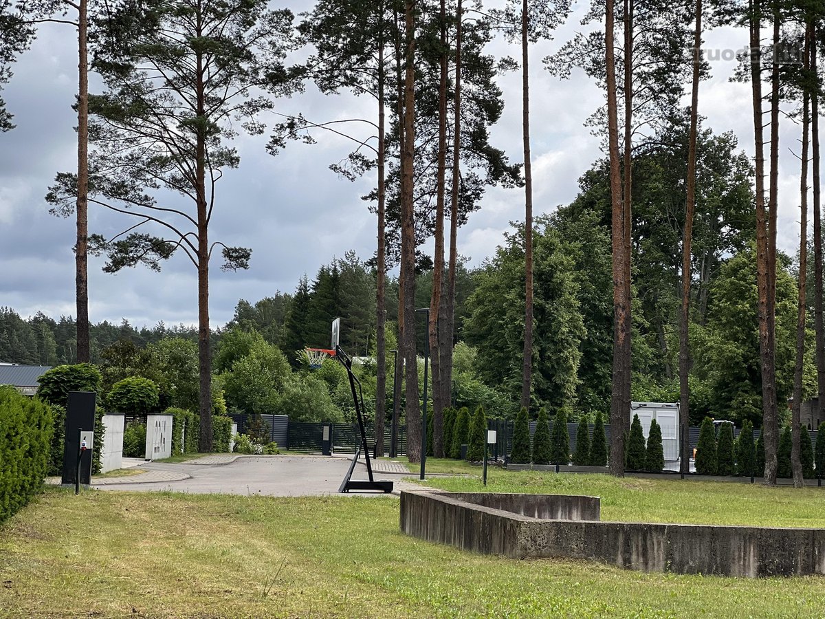 Sklypas yra susiformavusioje, uždaroje - nuotraukos Nr. 10