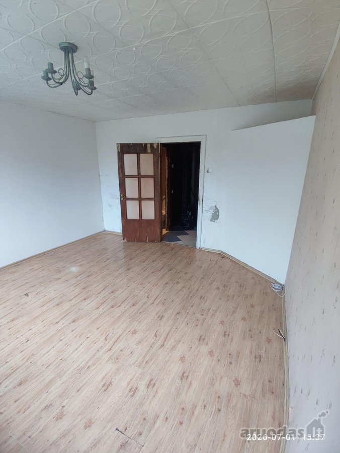 Šimšes raj. parduodamas 2 kambarių butas