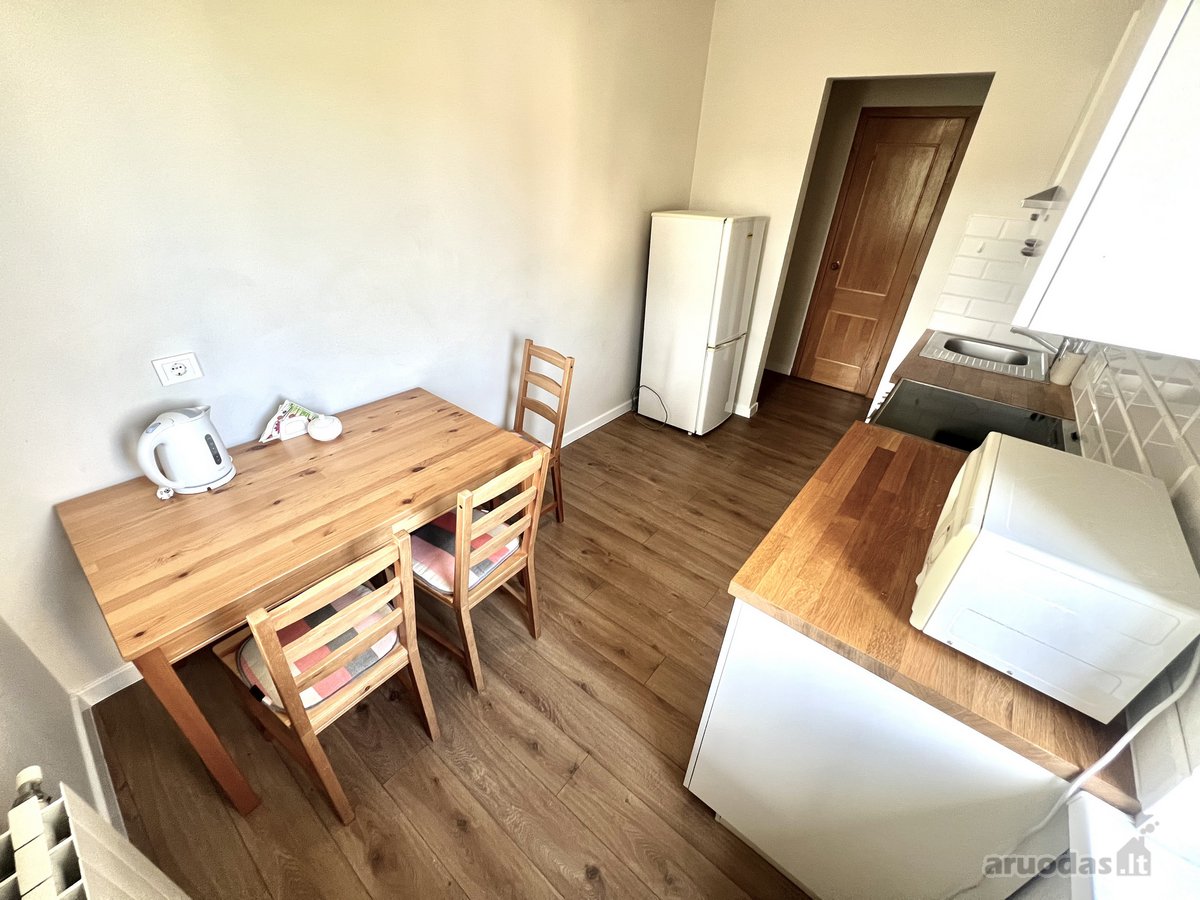 Jaukus 2 Izoliuotų Kambarių Butas Renovuotame - nuotraukos Nr. 5