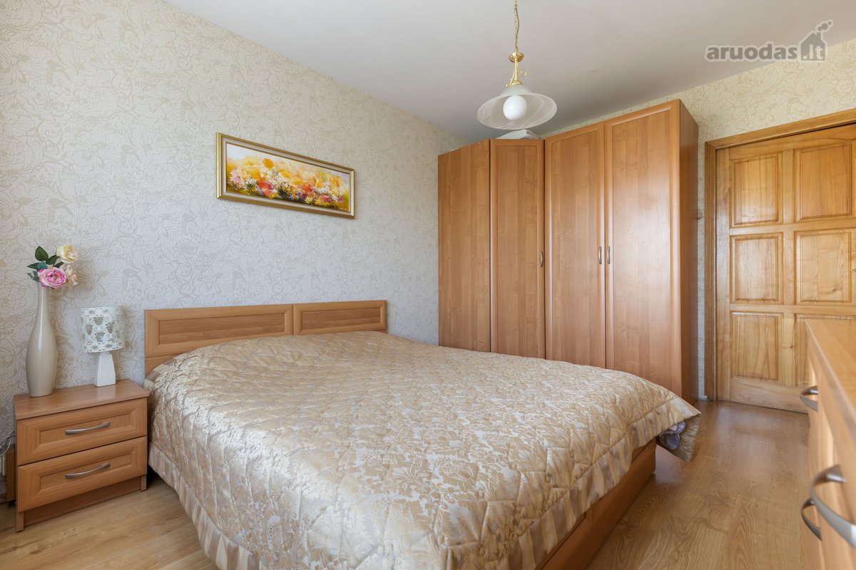 Parduodamas erdvus, šviesus ir funkcionaliai - nuotraukos Nr. 10