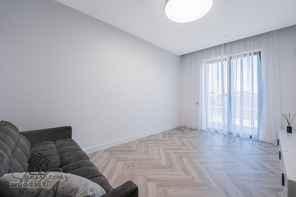Parduodamas Moderniai Įrengtas Vieno Aukšto - nuotraukos Nr. 26