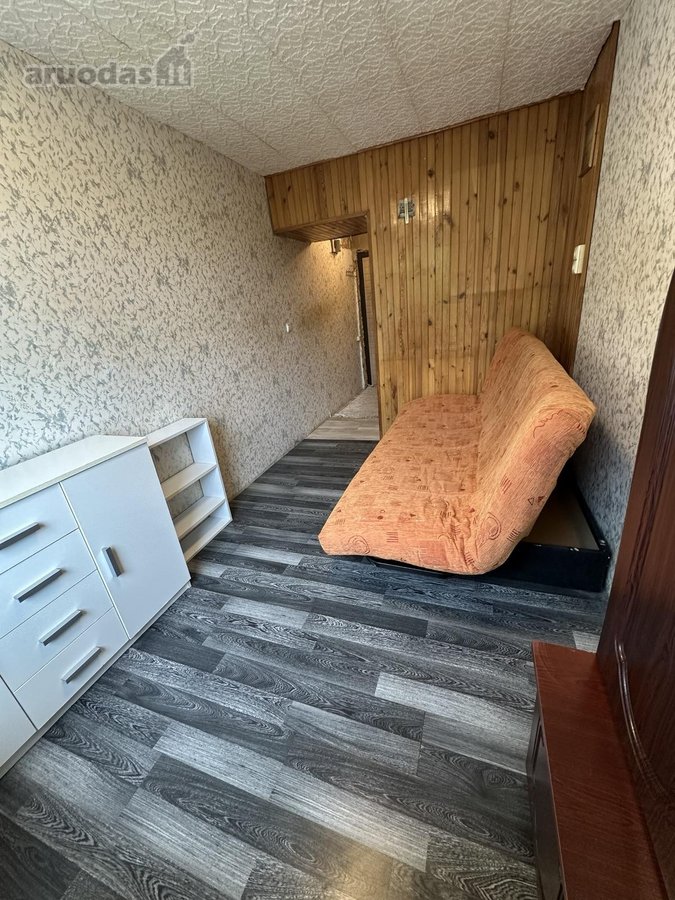 Išnuomojamas vieno kambario butas bendrabučio