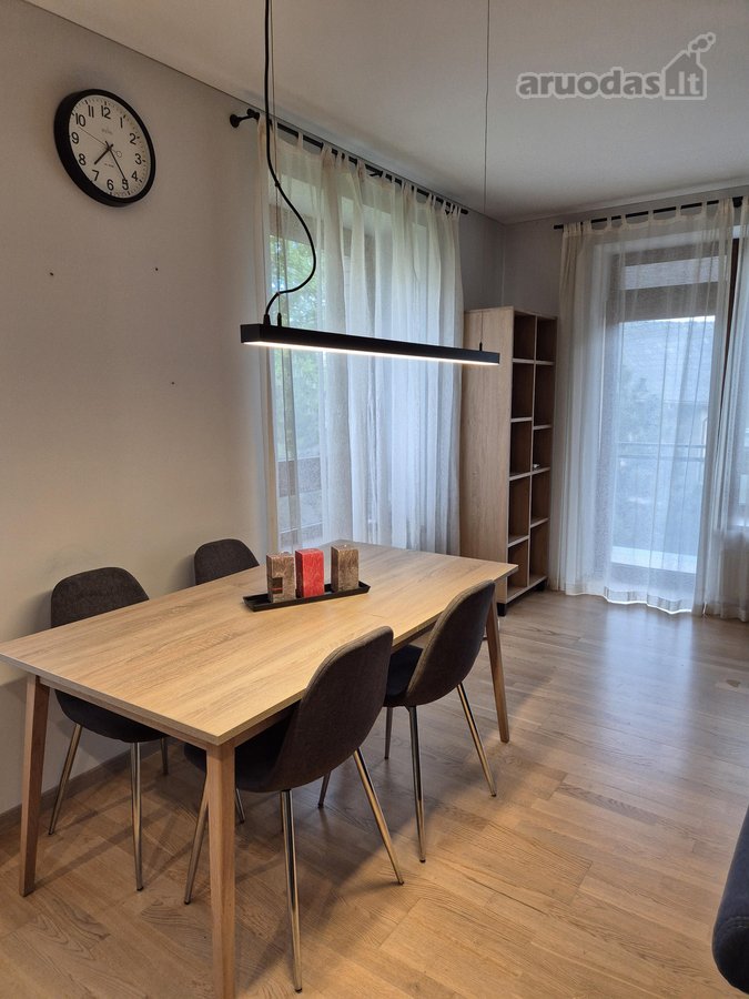 Parduodamas erdvus ir šviesus 3 kambarių (67 - nuotraukos Nr. 3