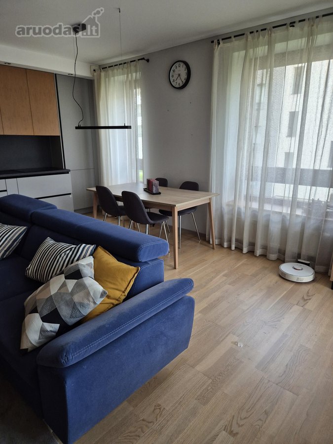 Parduodamas erdvus ir šviesus 3 kambarių (67 - nuotraukos Nr. 4