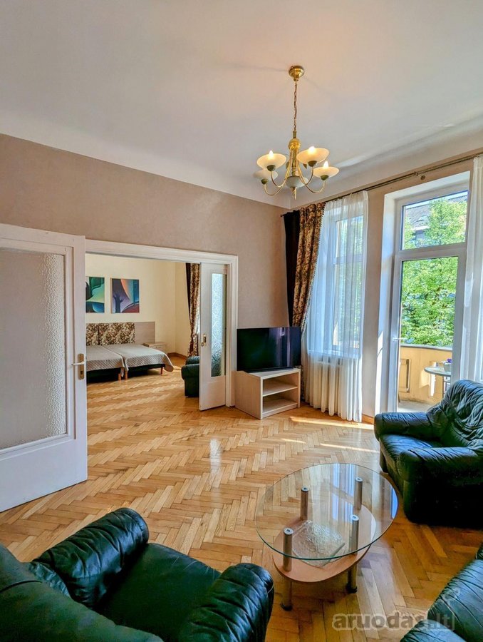 Išnuomuojami 3 kambarių apartamentai Laisvės - nuotraukos Nr. 2