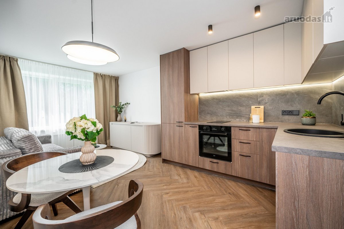 Parduodamas Naujai Įrengtas 2 Kambarių Butas - nuotraukos Nr. 6