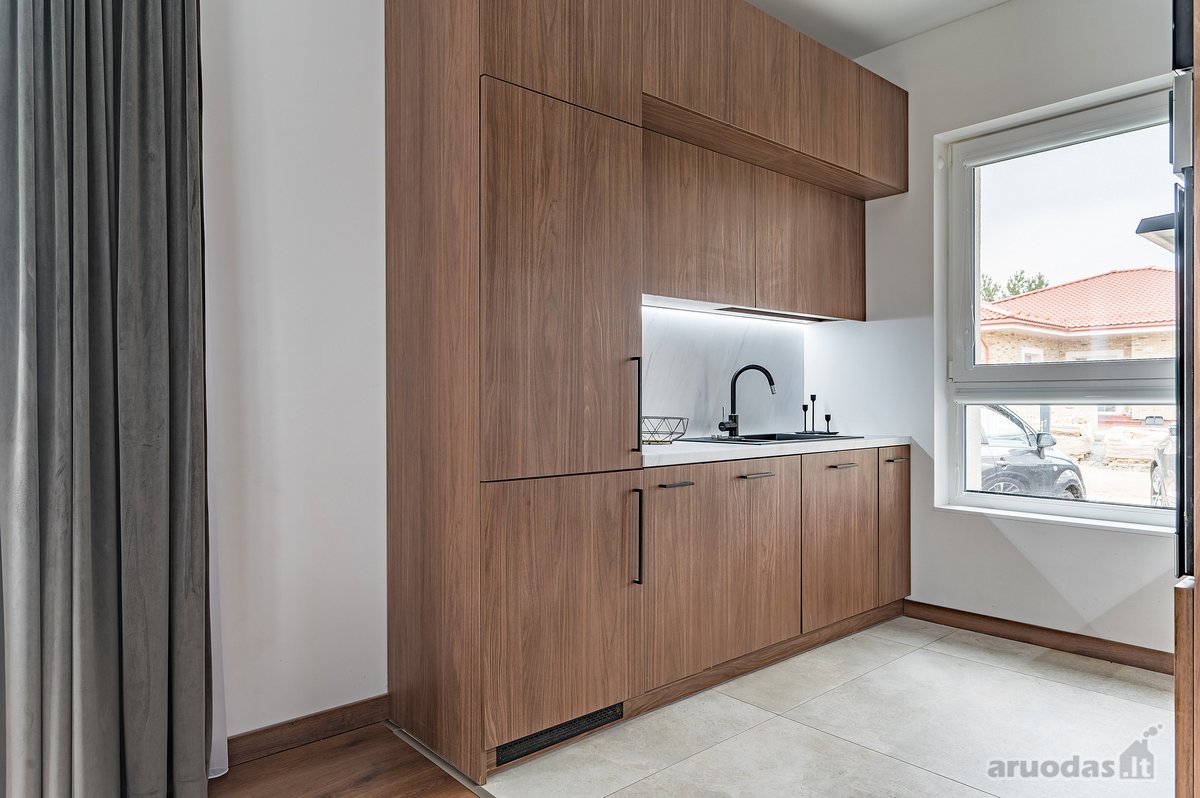 Parduodamas Pilnai Įrengtas 4 Kambarių, 108 - nuotraukos Nr. 9
