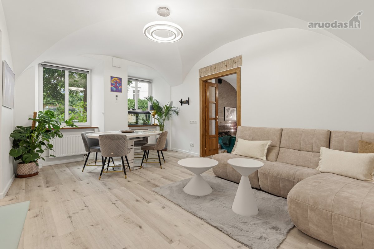 Parduodamas Erdvus 2 Kambarių Butas Vilniaus