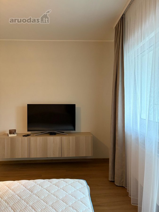 Išnuomojame 3 kambarių butą. Bute yra du - nuotraukos Nr. 9